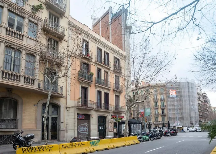 Eixample * Барселона